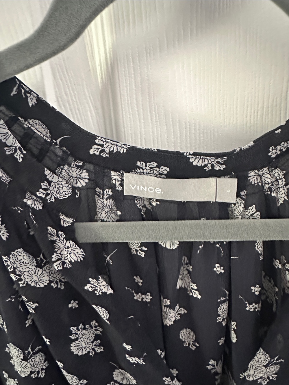 Vince blouse - Picture 2 of 4
